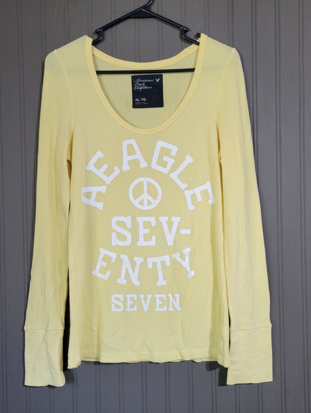 American Eagle Long Sleeve Thermal Graphic Shirt Peace Sign Yellow Women's XL